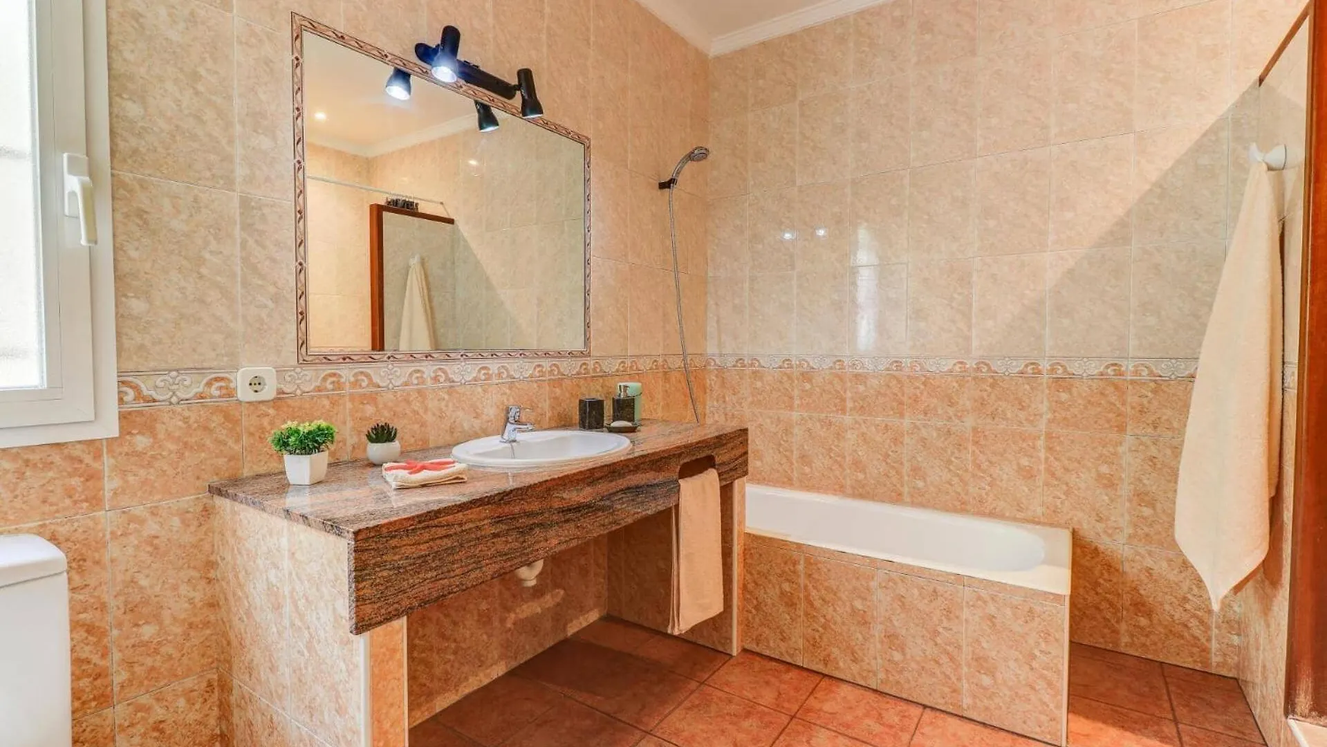 Villa Badia Dor By Villa Plus Cala d'Or   Cala d'Or (Mallorca)
